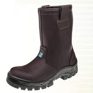 COTURNO PU BI MICROFIBRA B/COMP MARROM 70C32PETCPAP T.40